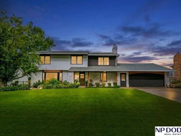 836 S 131 Avenue, Omaha, NE 68154
