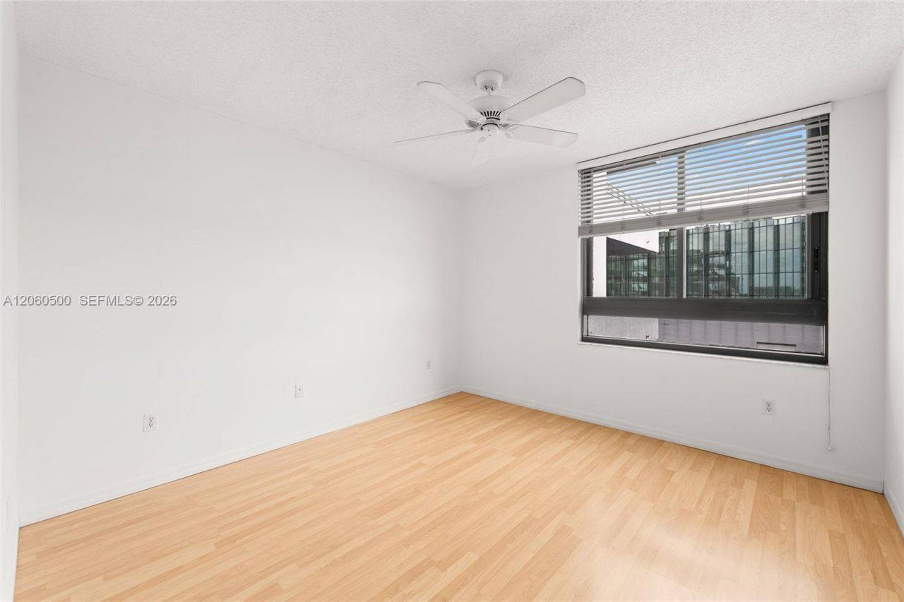 1330 West Ave, Unit 1406, Miami Beach, FL 33139 Photo