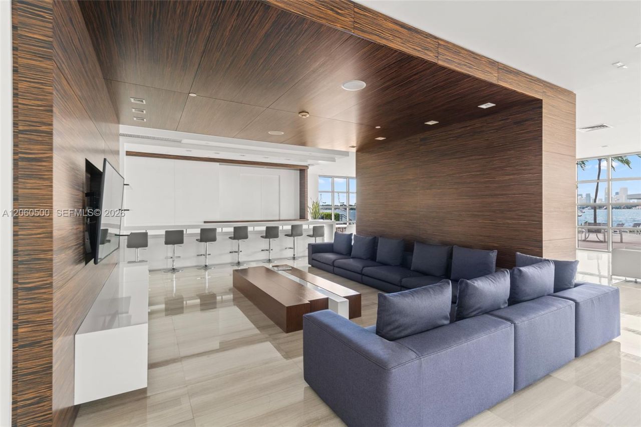 1330 West Ave, Unit 1406, Miami Beach, FL 33139 Photo