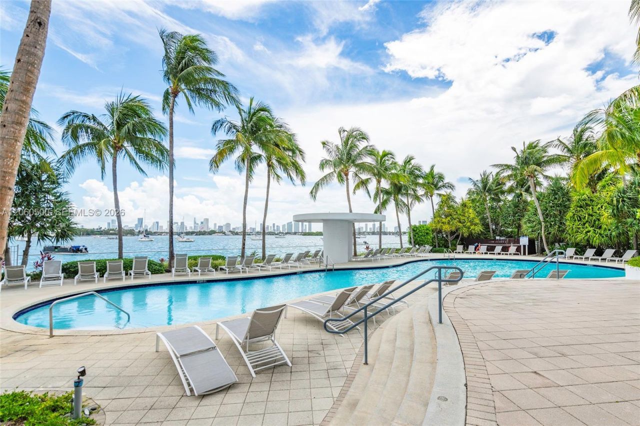 1330 West Ave, Unit 1406, Miami Beach, FL 33139 Photo