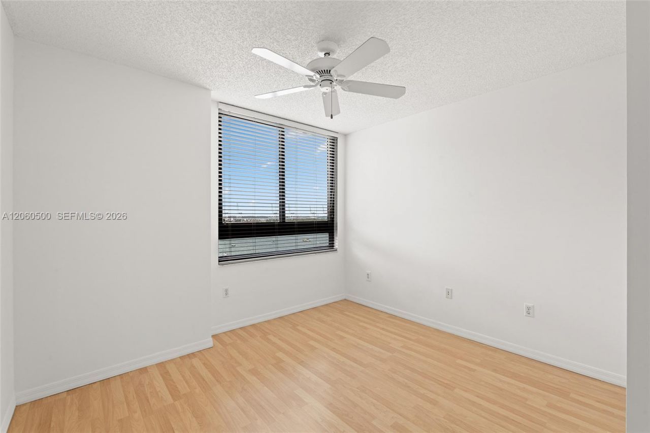 1330 West Ave, Unit 1406, Miami Beach, FL 33139 Photo