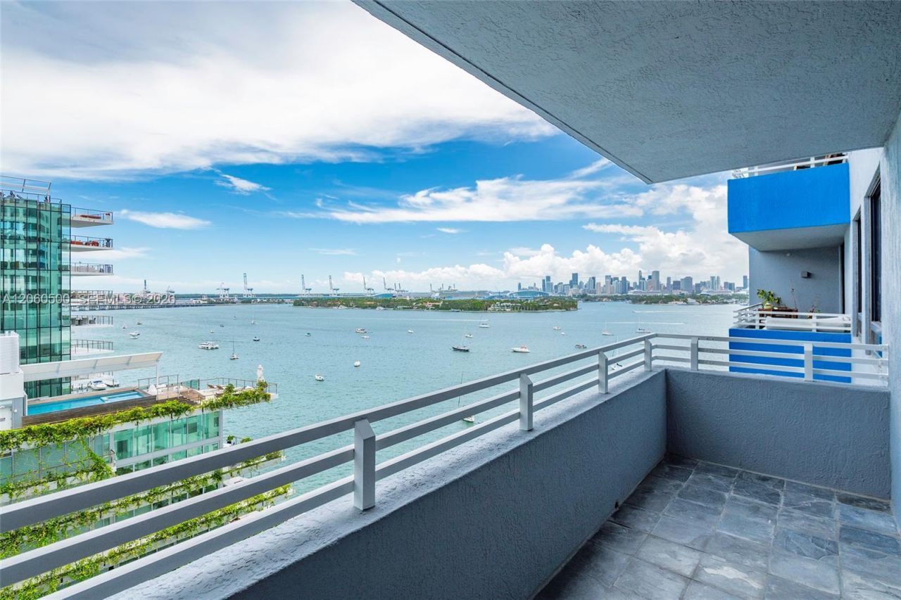 1330 West Ave, Unit 1406, Miami Beach, FL 33139 Photo