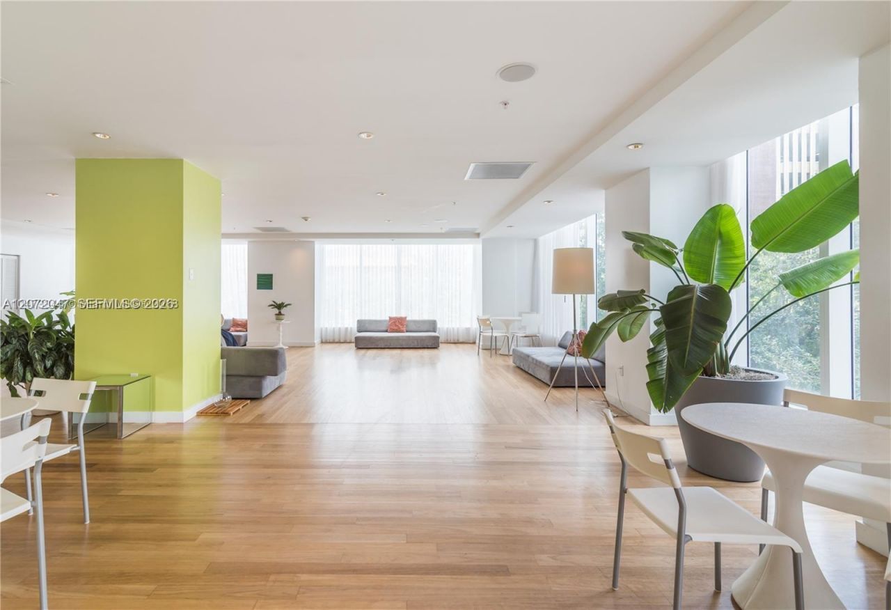 133 NE 2nd Ave, Unit 2808, Miami, FL 33132 Photo