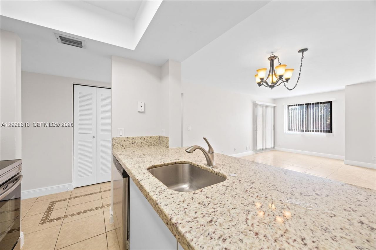 10001 W Atlantic Blvd, Unit 316, Coral Springs, FL 33071 Photo