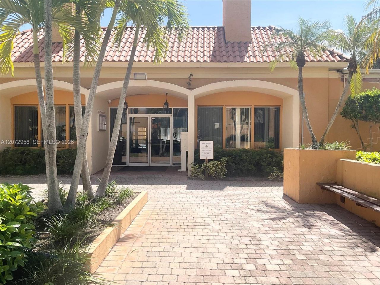 17901 NW 68th Ave , Unit T207, Hialeah, FL 33015 Photo