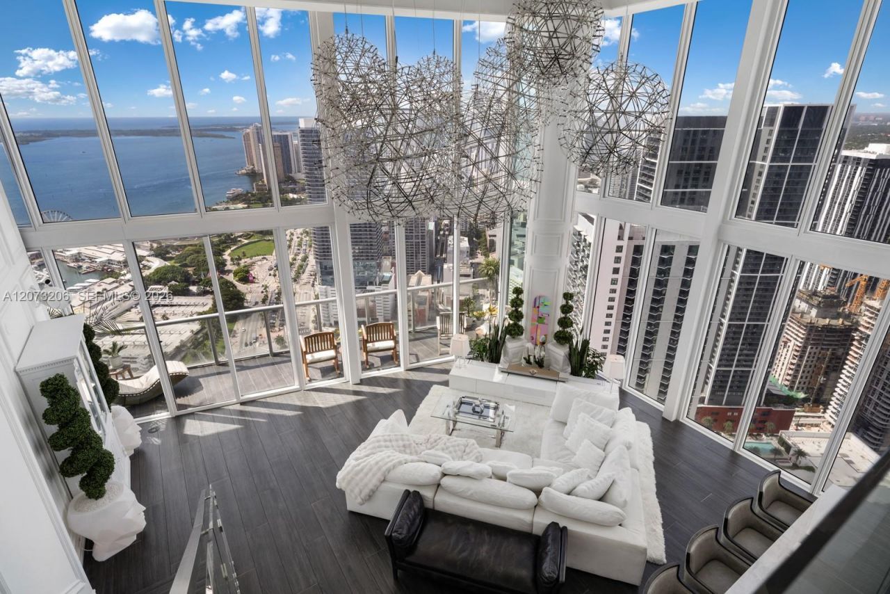 888 Biscayne Blvd, Unit 5701, Miami, FL 33132 Photo
