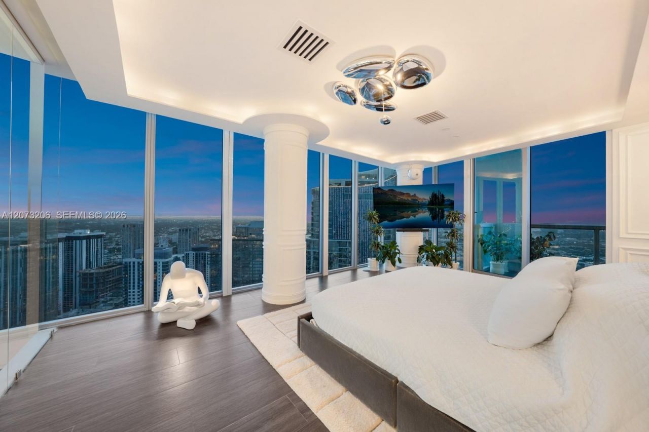 888 Biscayne Blvd, Unit 5701, Miami, FL 33132 Photo