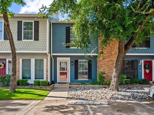 41 Abbey Road, Euless, TX 76039