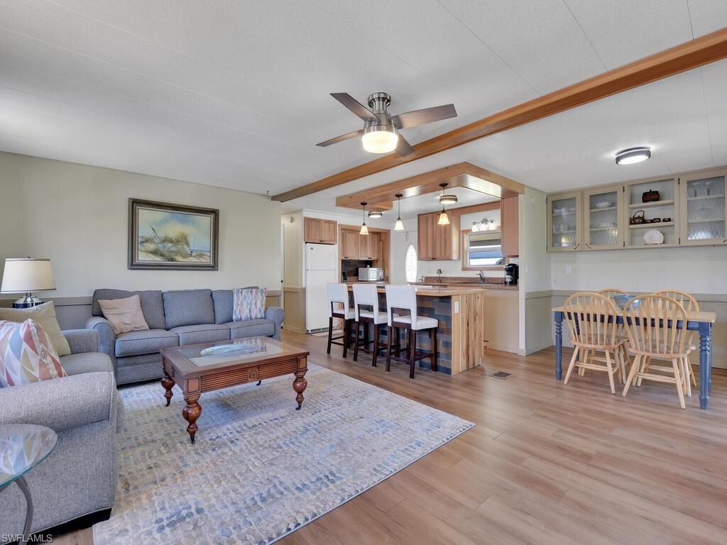 300 Shoreland Dr , Fort Myers, FL 33905 Photo