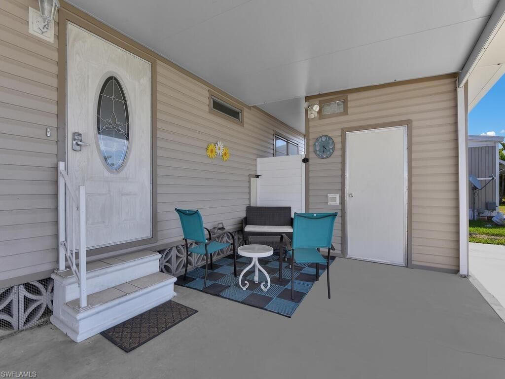 300 Shoreland Dr , Fort Myers, FL 33905 Photo