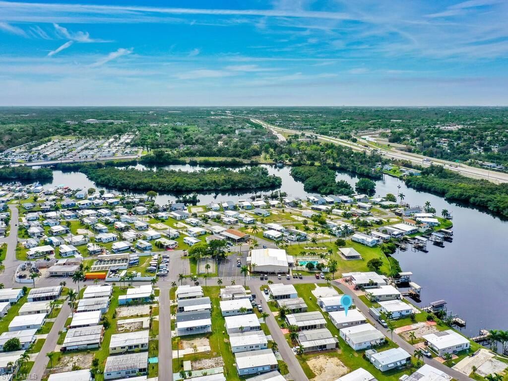 300 Shoreland Dr , Fort Myers, FL 33905 Photo