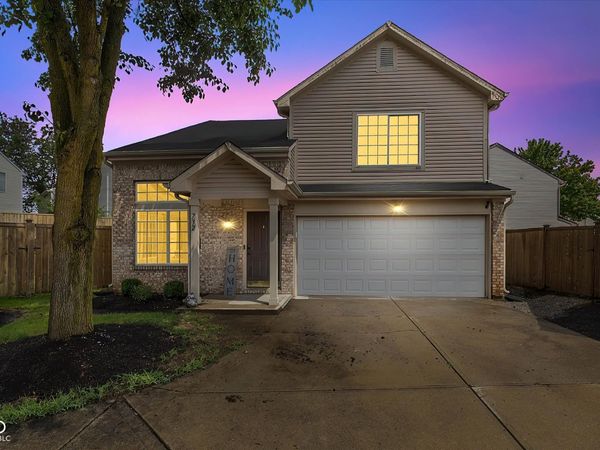 732 Cembra Drive , Greenwood, IN 46143