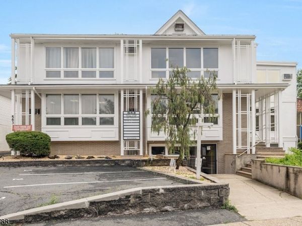 543 Valley Rd Unit 9, Montclair, NJ 07043