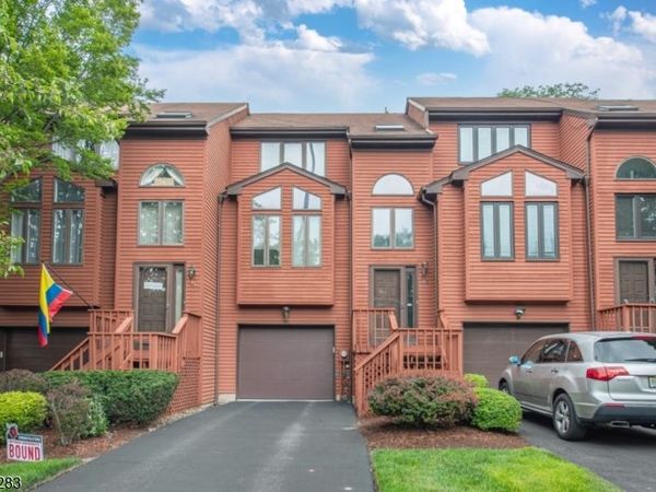 45 Sampson St, Saddle Brook, NJ 07663