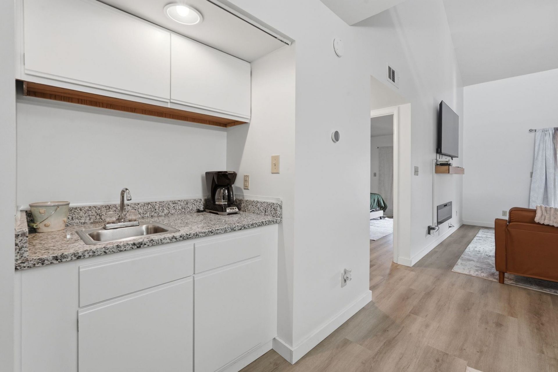 223 Maison Dr. Photo 10