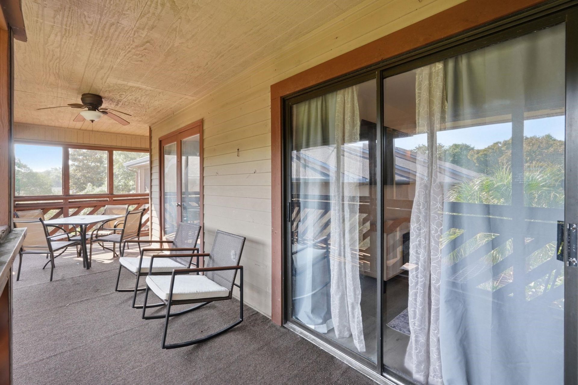 223 Maison Dr. Photo 35