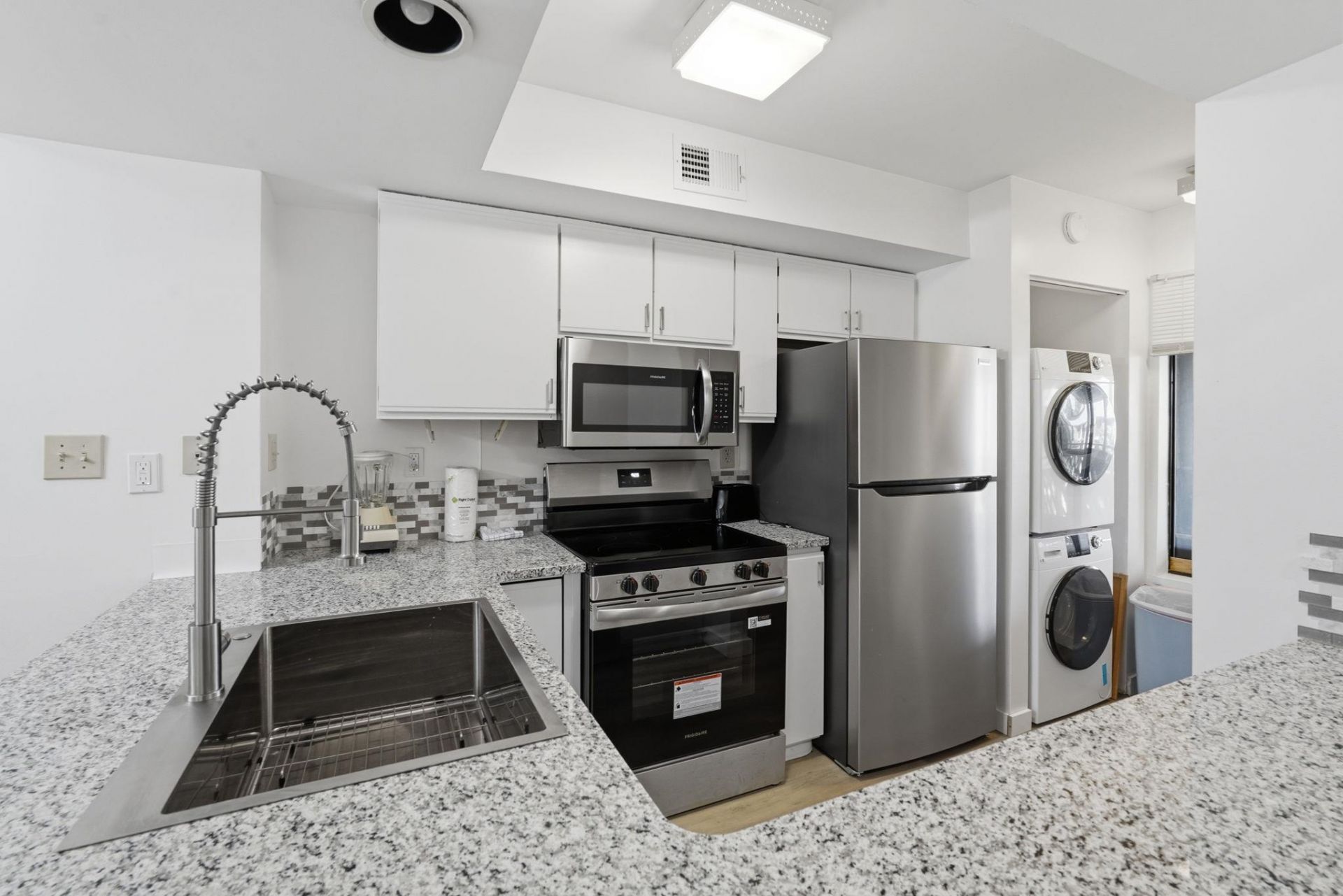 223 Maison Dr. Photo 6
