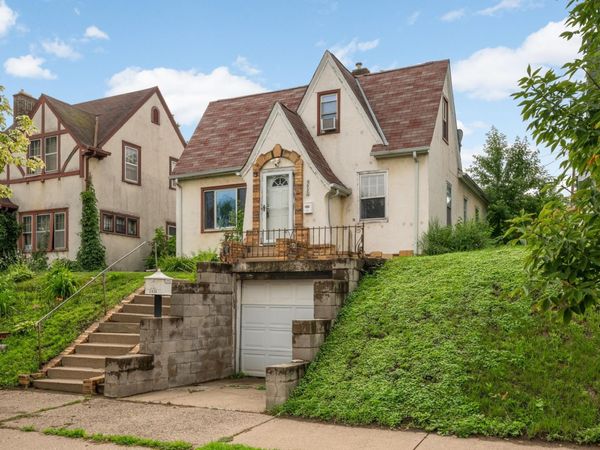 3920 15th Avenue S, Minneapolis, MN 55407