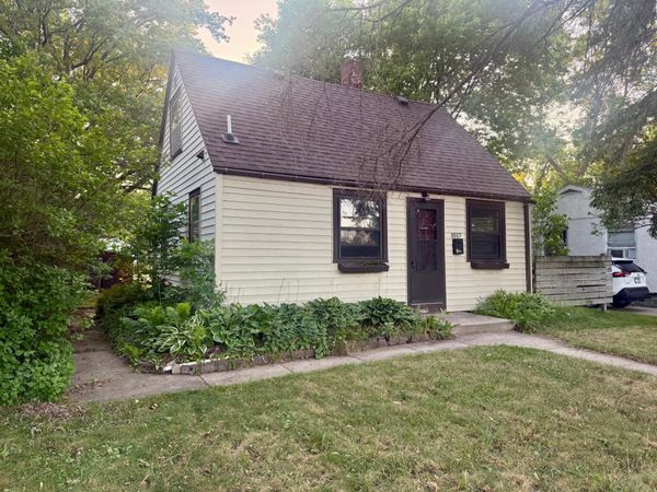 1017 10th Avenue NE, Brainerd, MN 56401