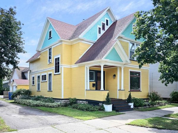 216 Kansas Street, Winona, MN 55987
