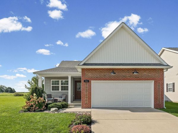 711 Carriage Lane, Flora, IN 46929