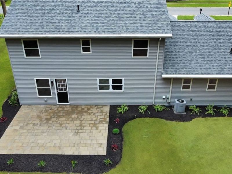 231 Ruth Street , Geneva, OH 44041 Photo 2
