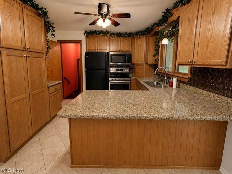 2170 Delaware Avenue, Akron, OH 44312 Photo 14