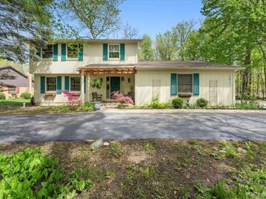 19177 MERIDIAN Road, Grosse Ile Township, Mi 48138