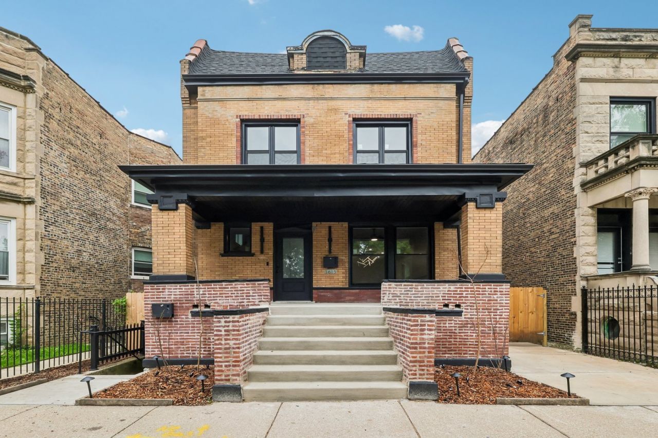 1615 S Trumbull Avenue, Chicago, IL 60623 Main Photo