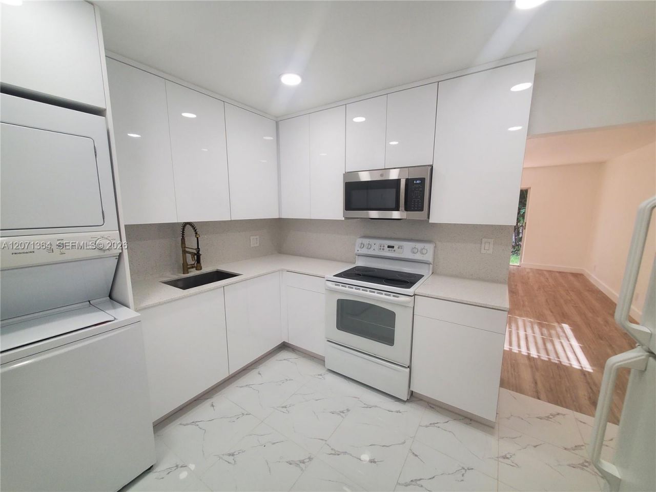 9203 NW 38th Dr , Unit 2, Coral Springs, FL 33065 Photo
