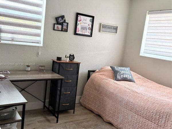7810 NW 11th Ct , Pembroke Pines, FL 33024