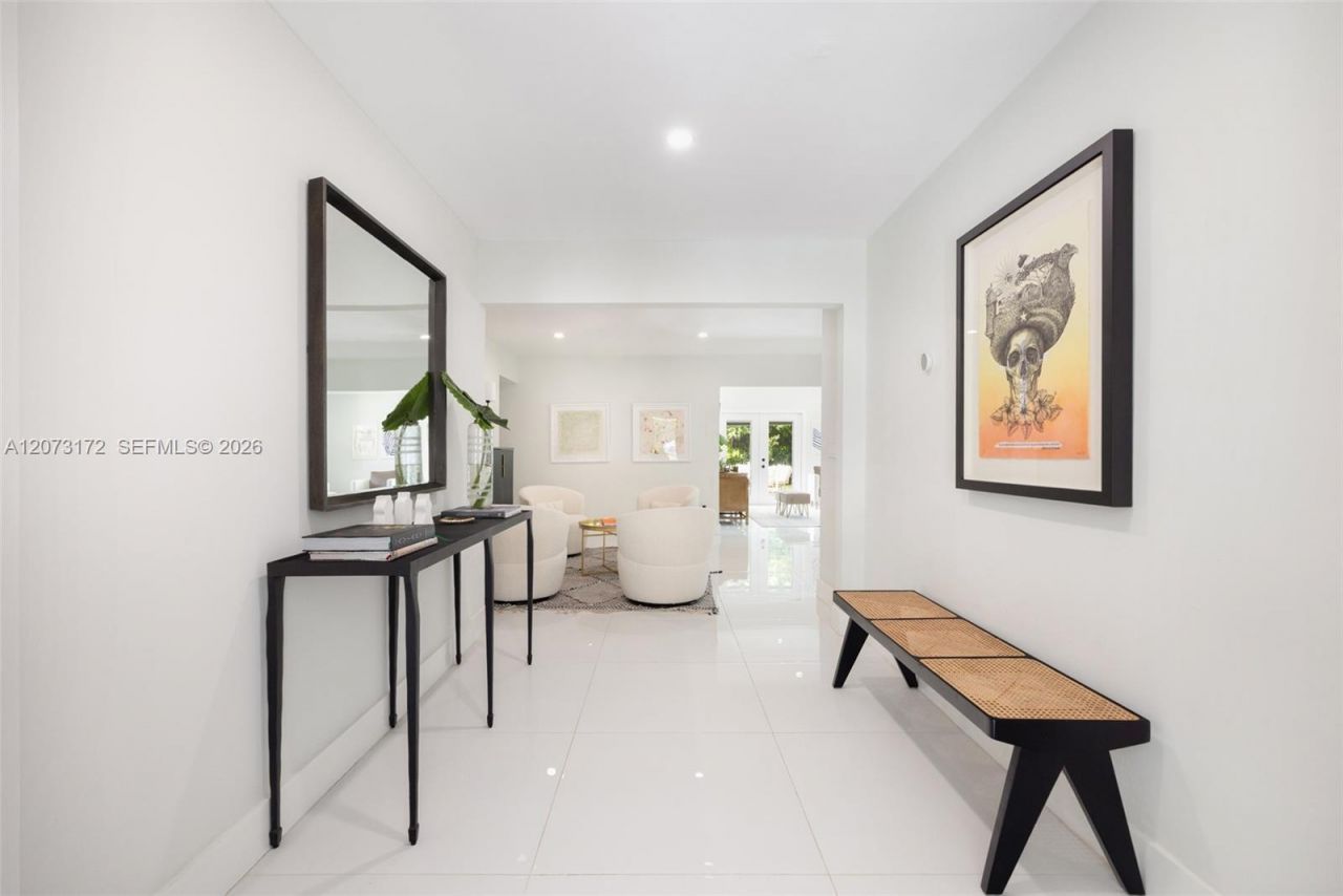 406 Miller Rd , Coral Gables, FL 33146 Photo