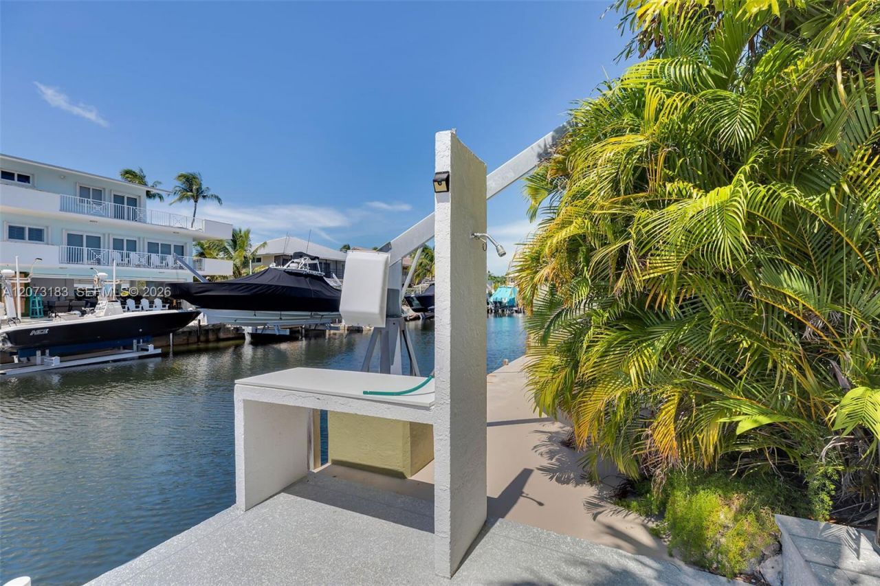 122 Court Contessa , Islamorada, FL 33036 Photo