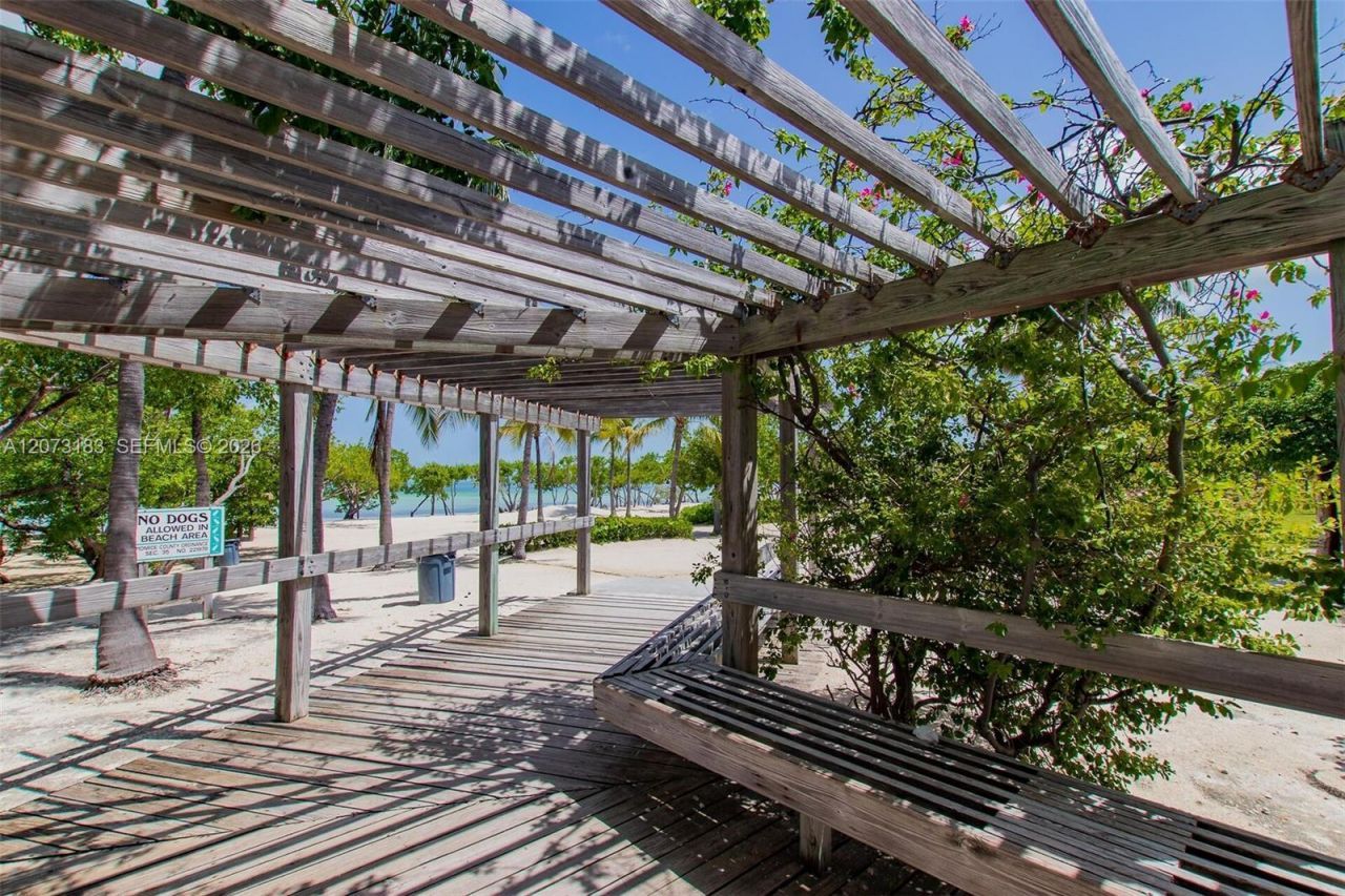 122 Court Contessa , Islamorada, FL 33036 Photo