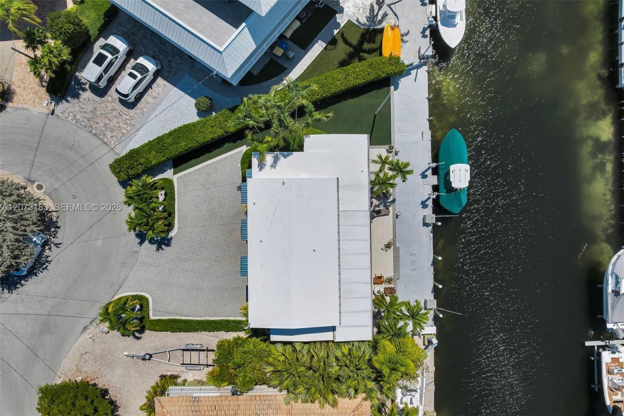 122 Court Contessa , Islamorada, FL 33036 Photo