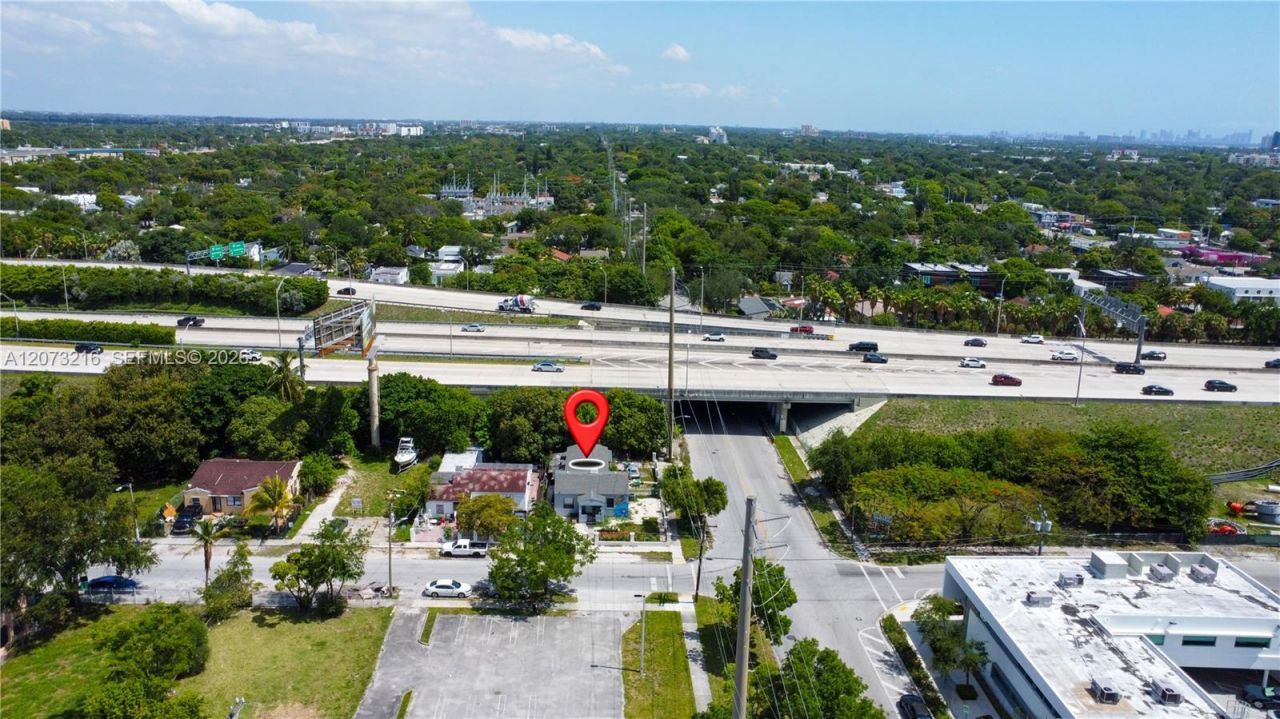 301 NW 37th St, Unit CU1, Miami, FL 33127 Photo