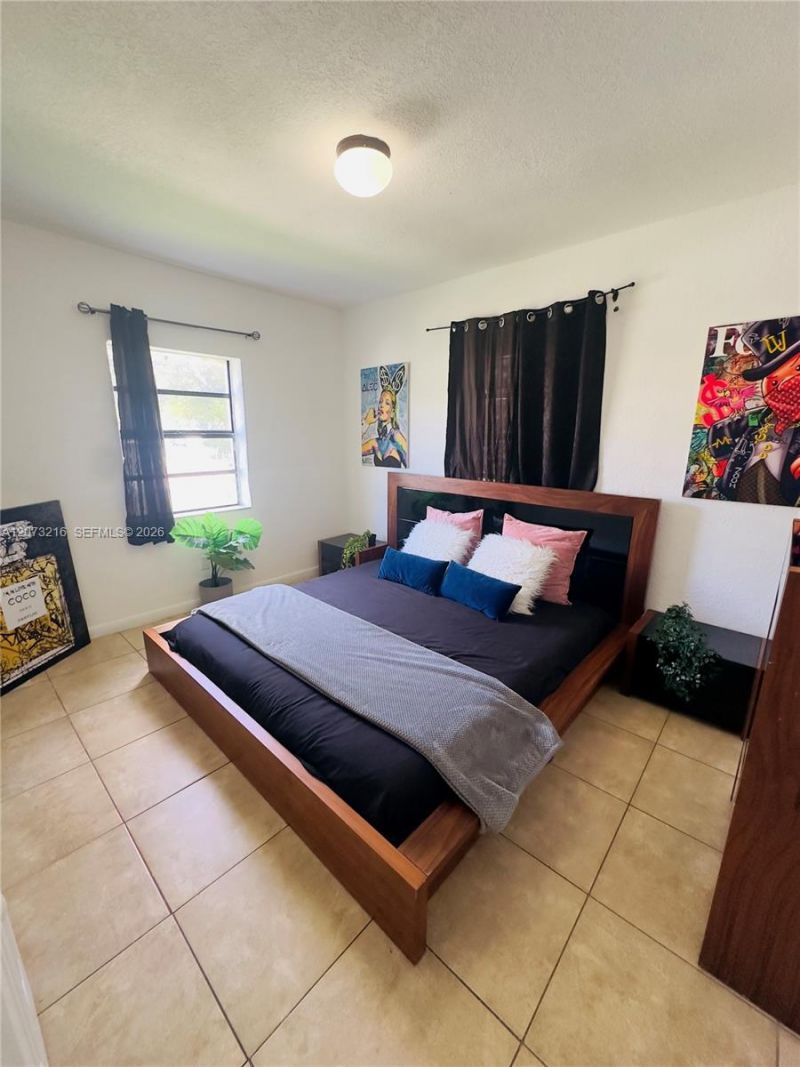301 NW 37th St, Unit CU1, Miami, FL 33127 Photo