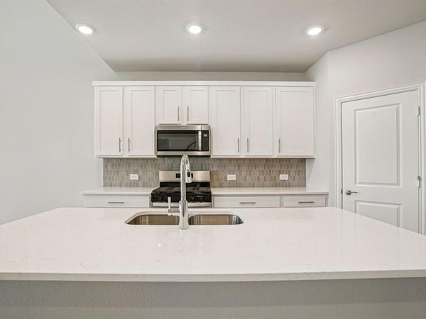 2126 Longchamp Lane, Seagoville, TX 75159