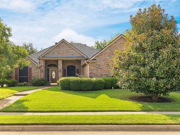 1602 Oak Ridge Drive, Corinth, TX 76210