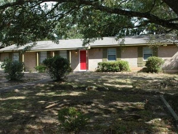 1002 Centerwood Drive, Mobile, AL 36608