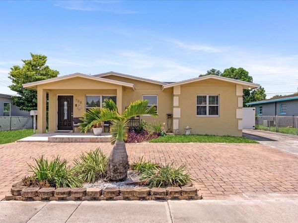 708 HILLCREST Boulevard, West Palm Beach, FL 33405