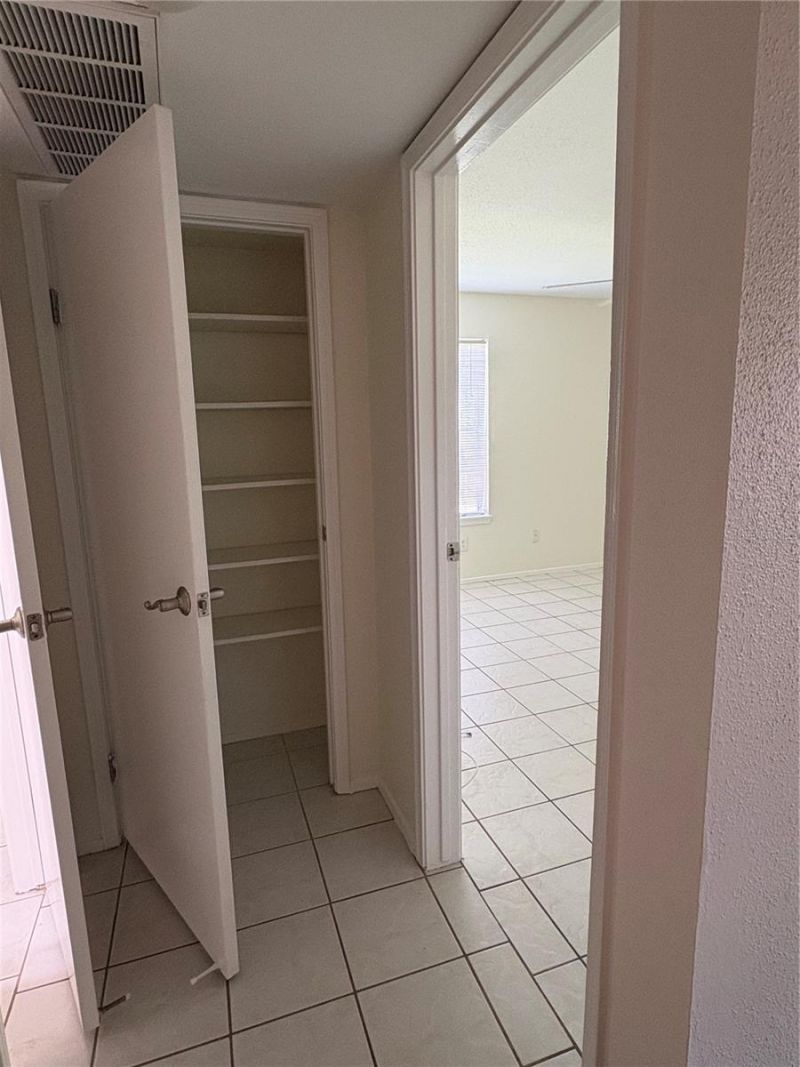 9100 Dr Martin Luther King Jr Street N, Unit 1707, Saint Petersburg, FL 33702 Photo