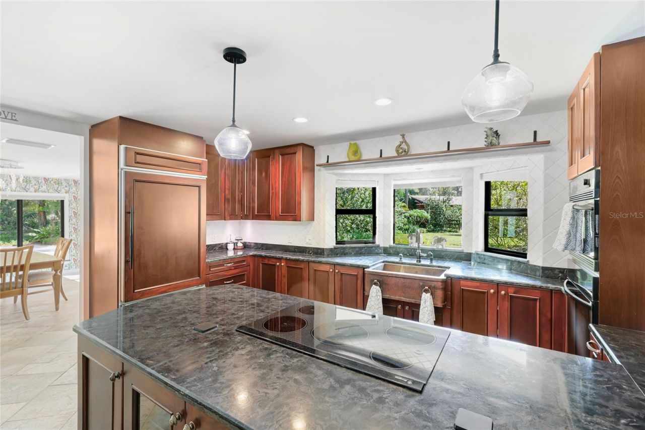 6950 El Dorado Drive, Sarasota, FL 34240 Photo