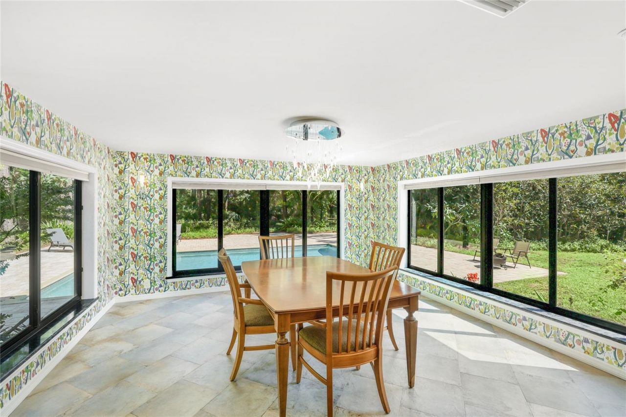 6950 El Dorado Drive, Sarasota, FL 34240 Photo