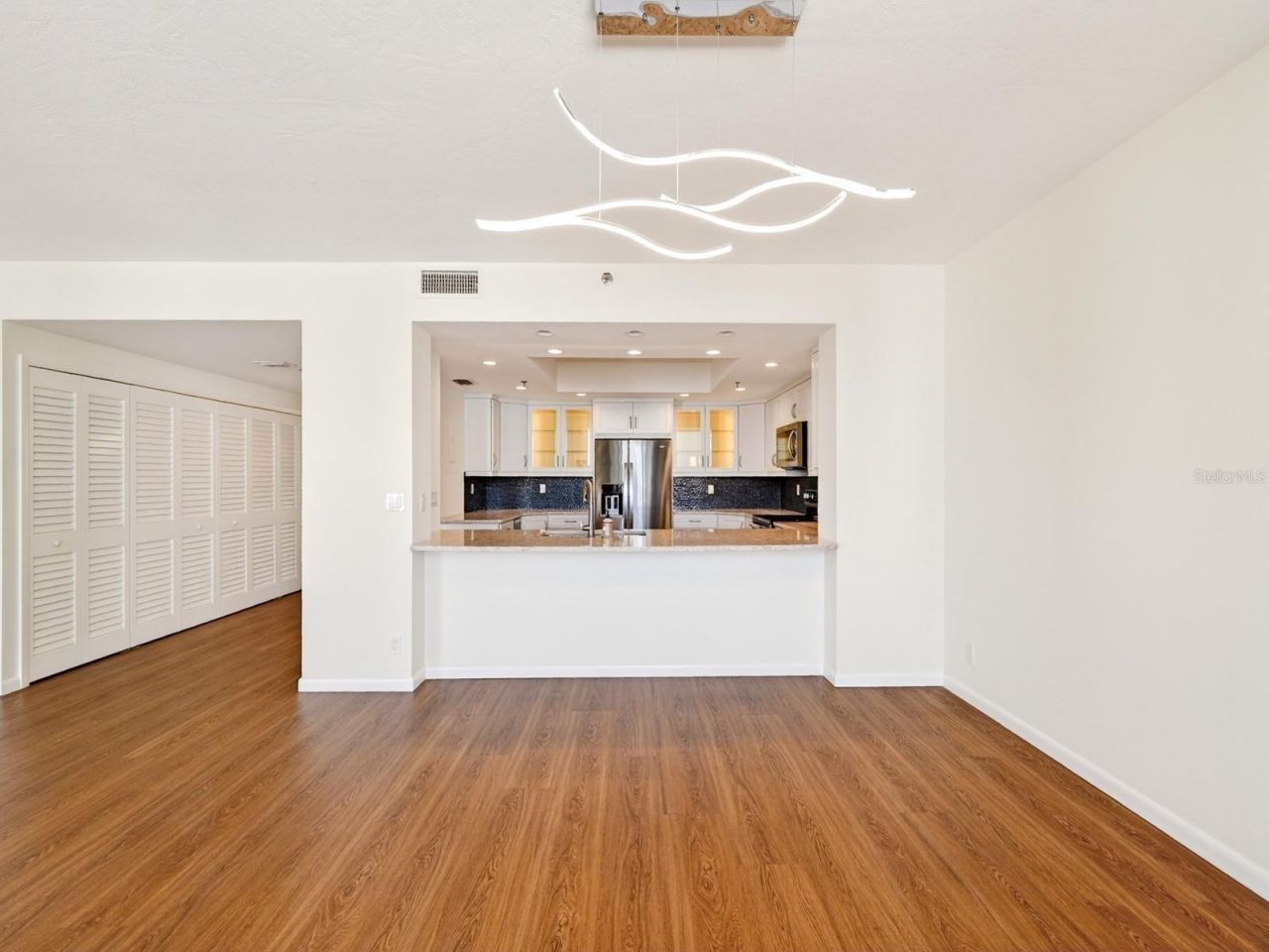 1255 N Gulfstream Avenue, Unit 1101, Sarasota, FL 34236 Photo