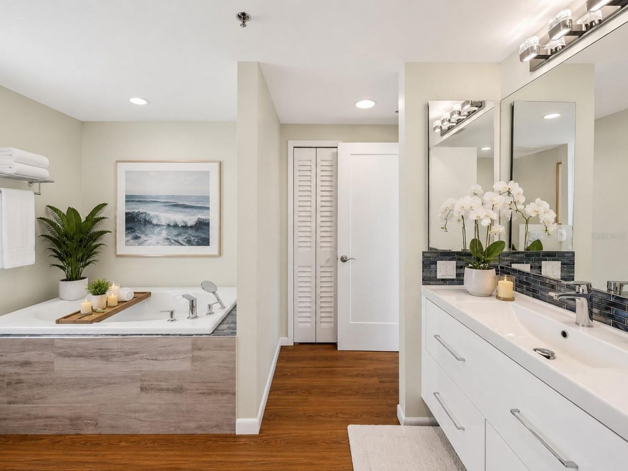 1255 N Gulfstream Avenue, Unit 1101, Sarasota, FL 34236 Photo