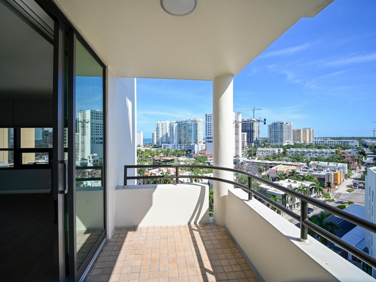 1255 N Gulfstream Avenue, Unit 1101, Sarasota, FL 34236 Photo