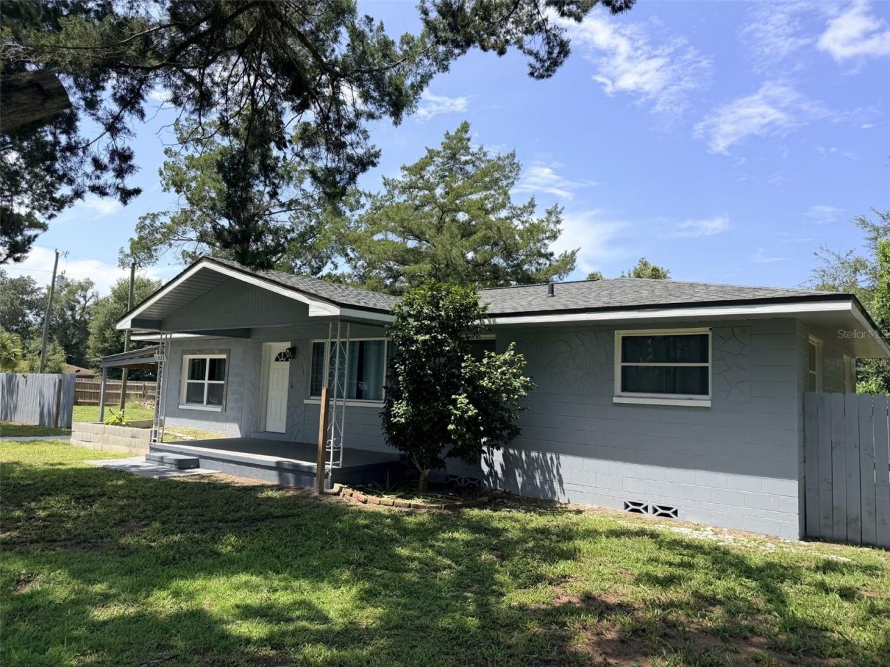 1025 NE 4th Street , Chiefland, FL 32626 Photo