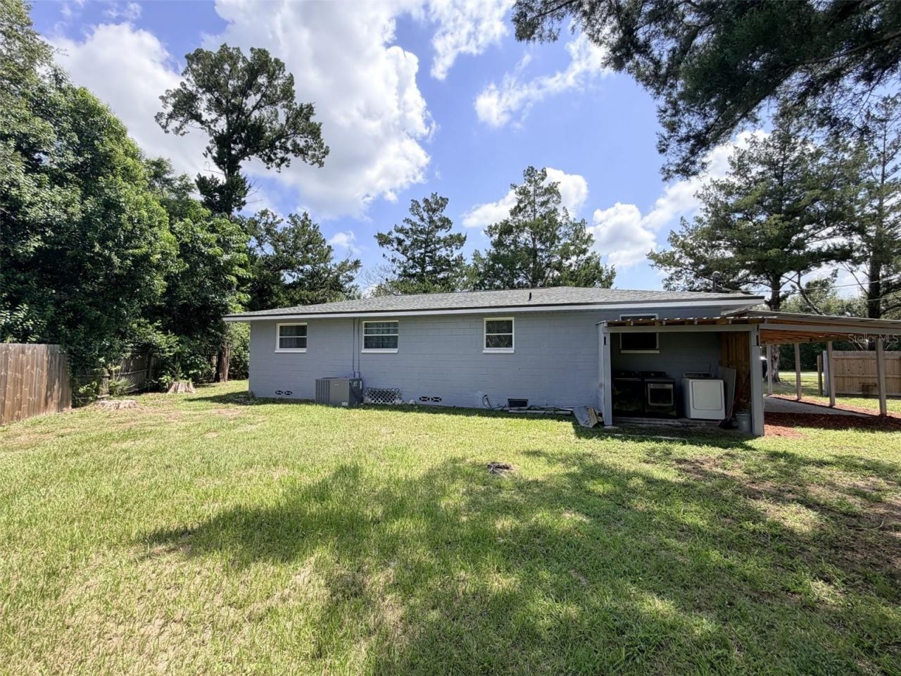 1025 NE 4th Street , Chiefland, FL 32626 Photo