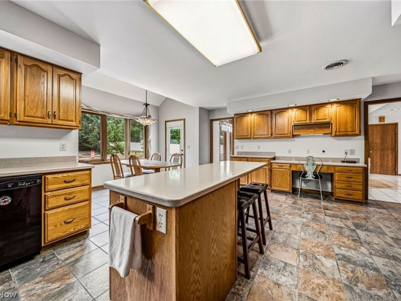 10160 Hobby Horse Lane , Mentor, OH 44060 Photo 11